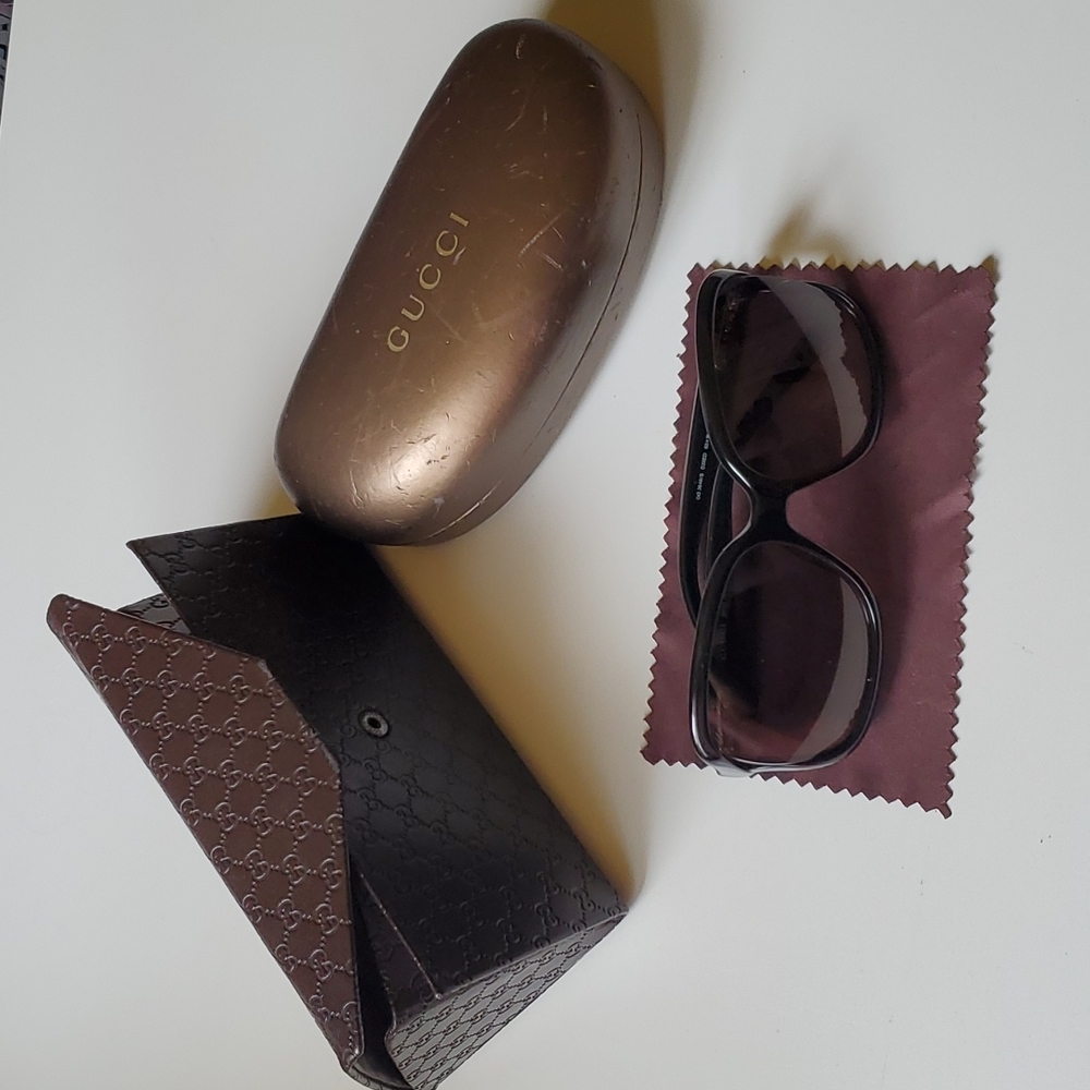 Gucci Bundle - image 1